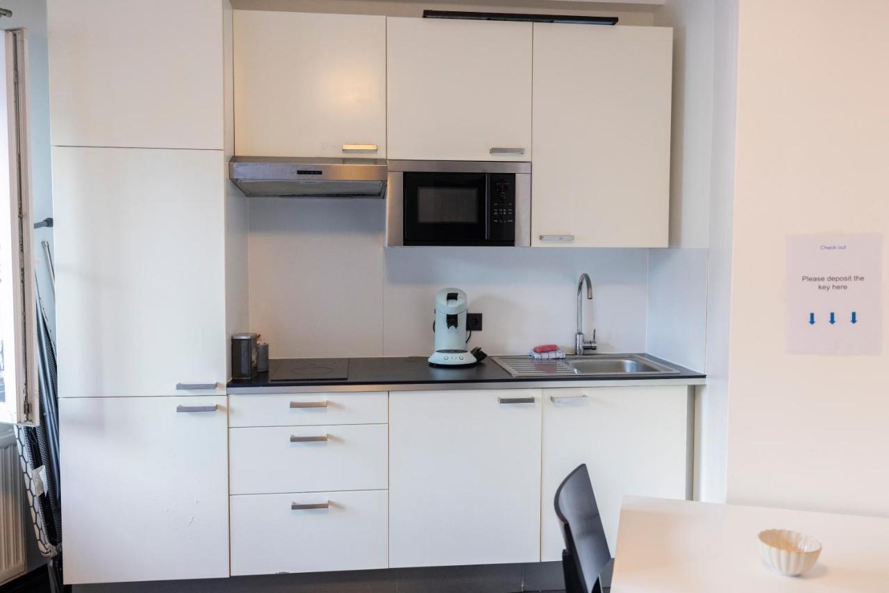Modern Studio Lux-City Luxemburgo Exterior foto