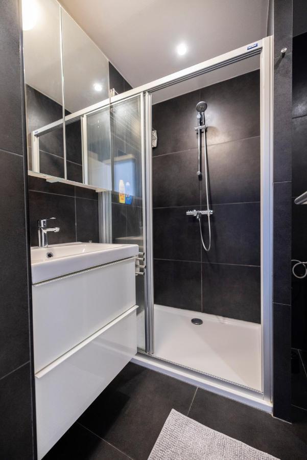 Modern Studio Lux-City Luxemburgo Exterior foto